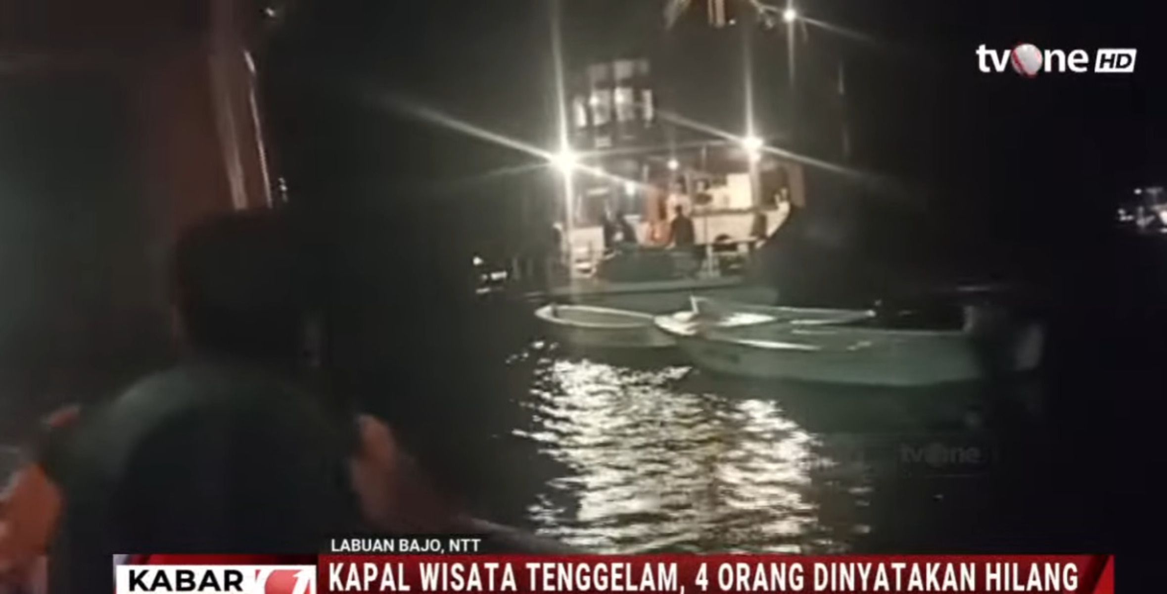 Naufragio familia valencia indonesia (1)