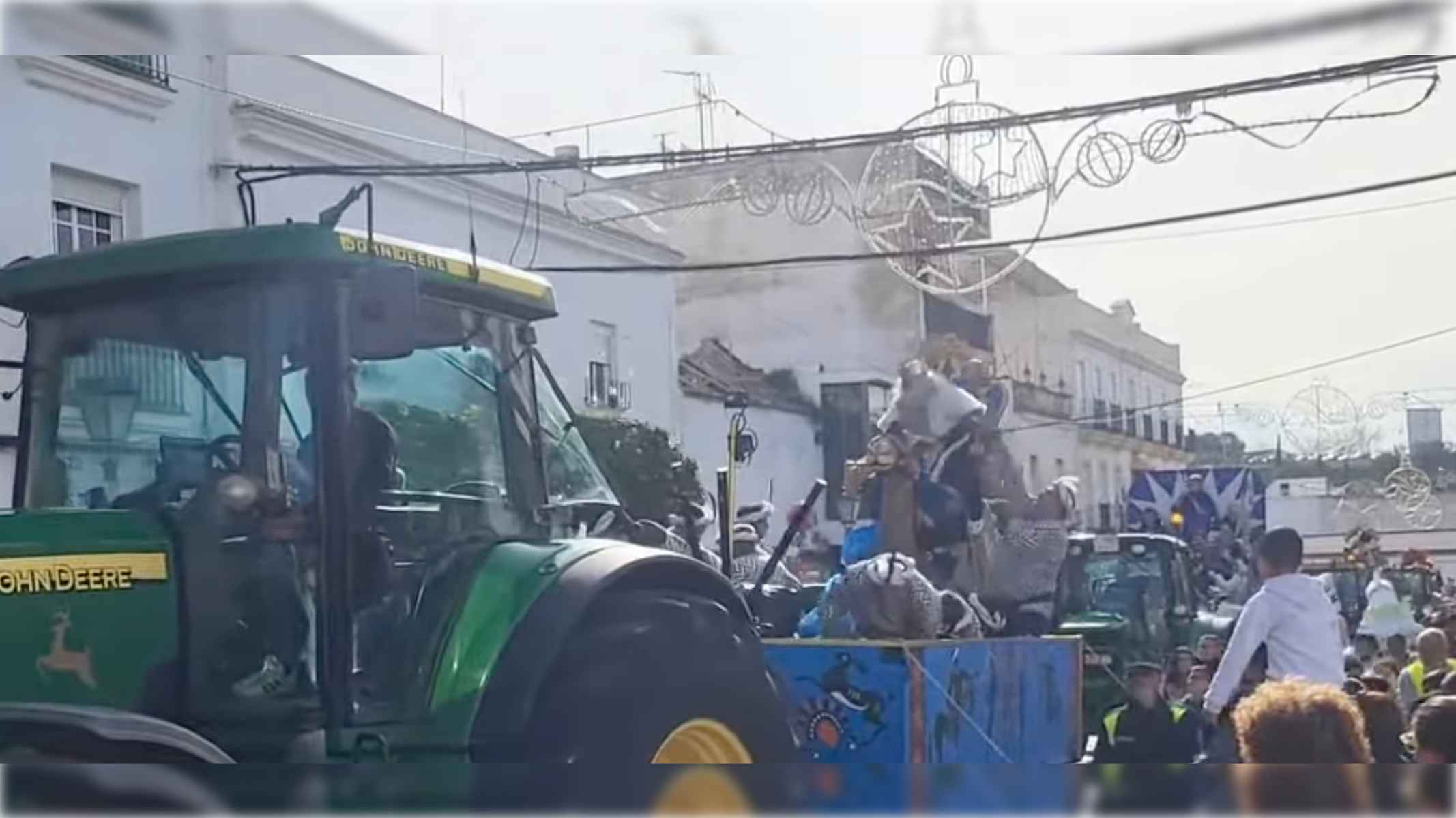 Una imagen de la Cabalgata de Reyes Magos en enero pasado en el Barrio Bajo de Arcos. Una imagen de la Cabalgata de Reyes Magos en enero pasado en el Barrio Bajo de Arcos.