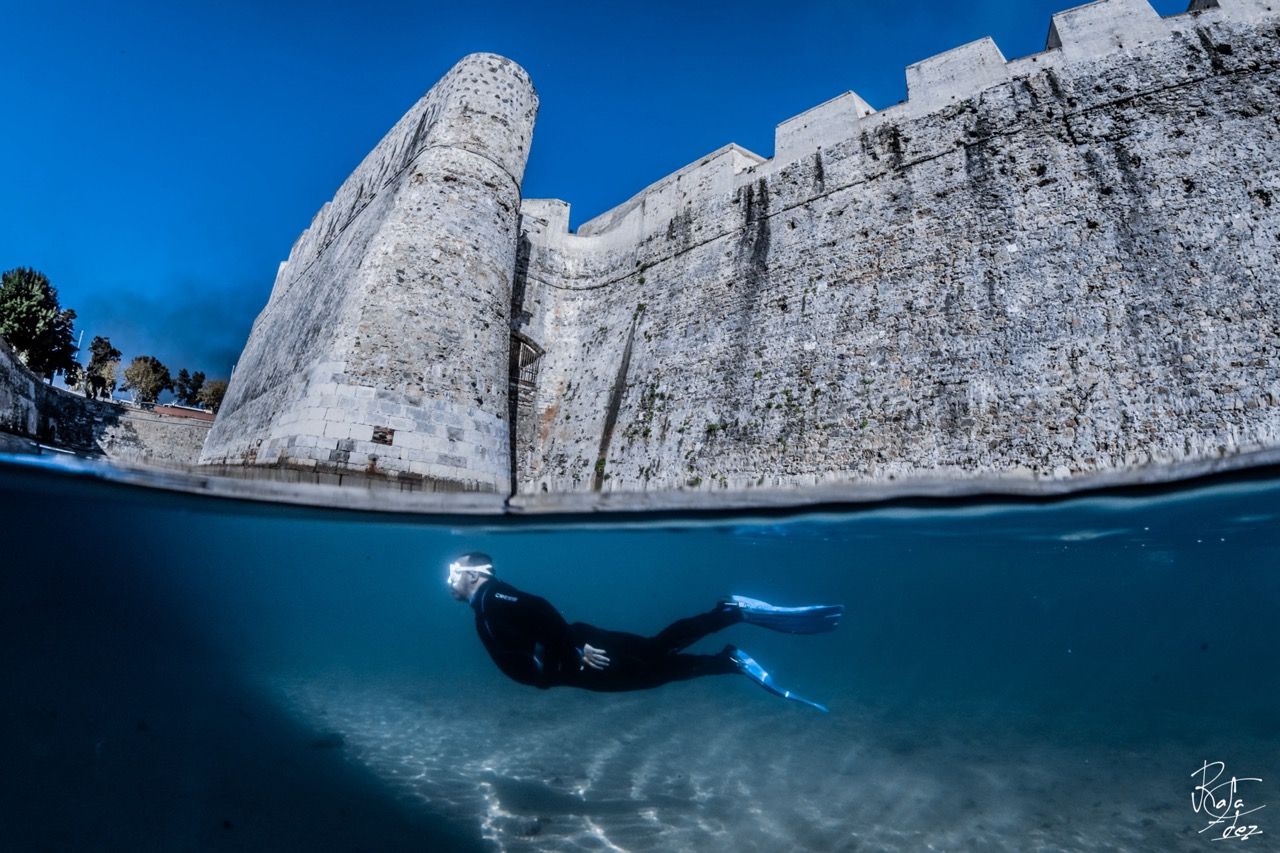 Ceuta, un destino entre mares y cultura. Ceuta, un destino entre mares y cultura.