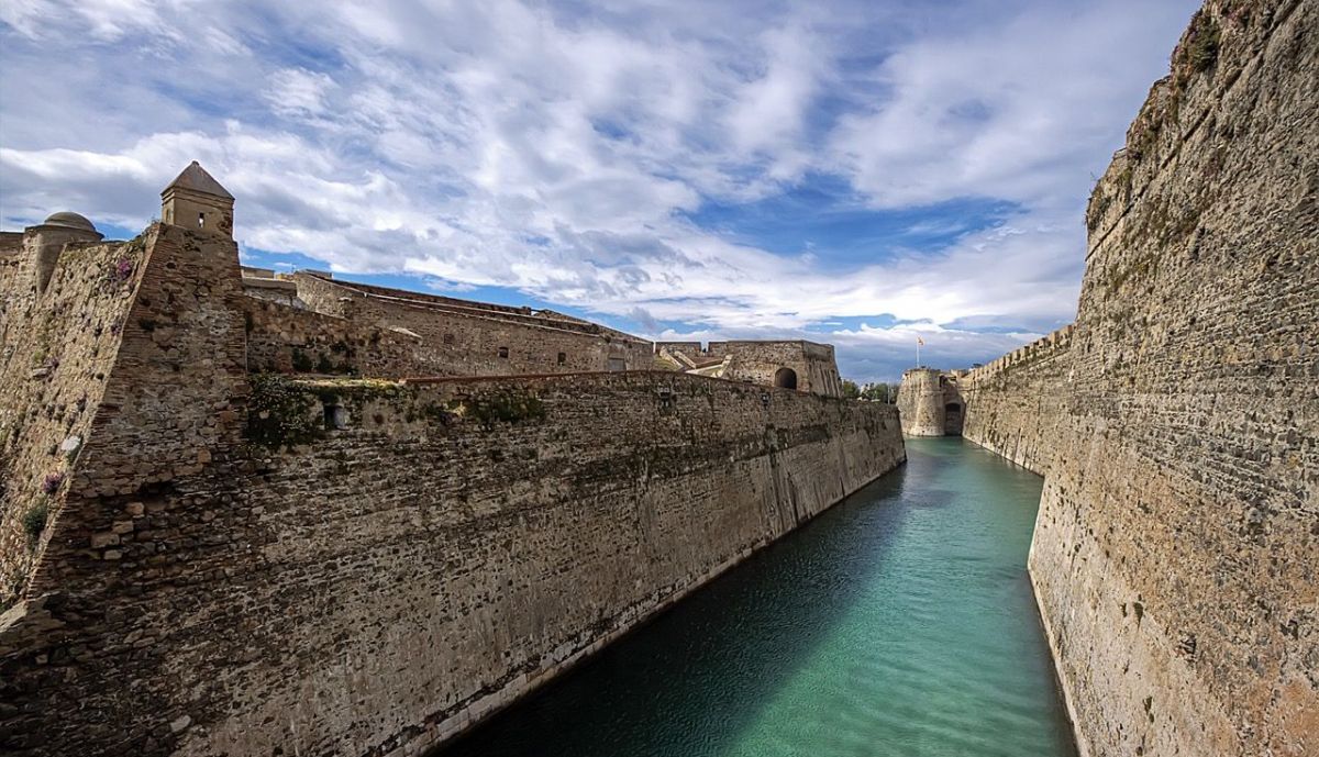 Foso Real en tamaño grande