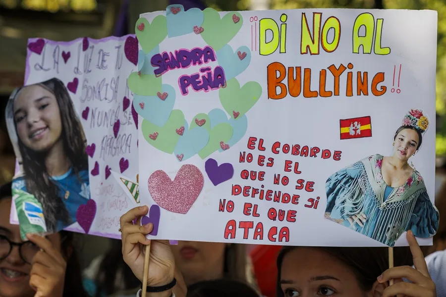 Una concentración de estudiantes en apoyo de la familia de Sandra Peña. Una concentración de estudiantes en apoyo de la familia de Sandra Peña.