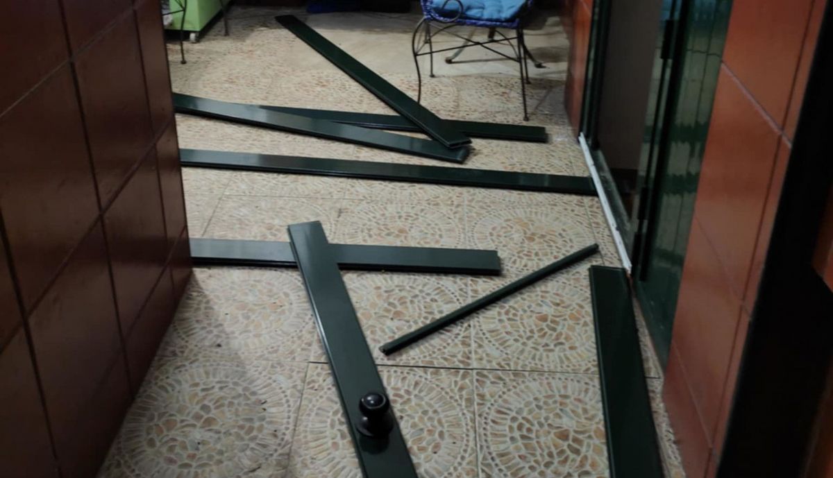 Destrozos en una vivienda de Puerto Real