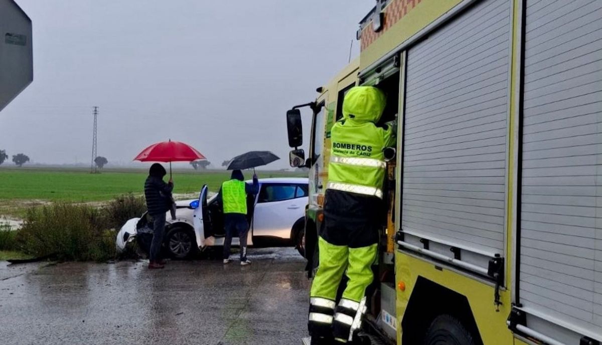 Intervención de los bomberos en la A 2003