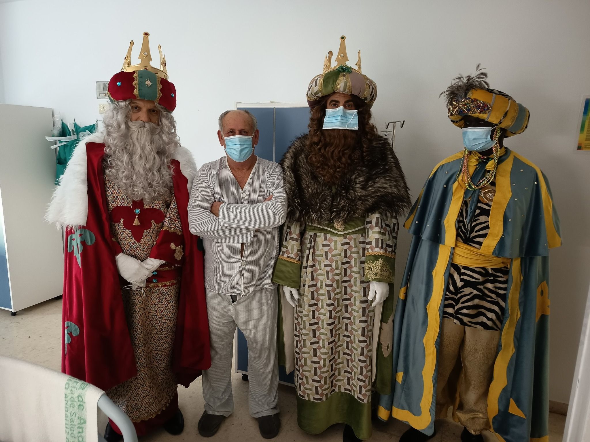 Visita de los Reyes Magos a Juan, el 'tío' de la trompeta.