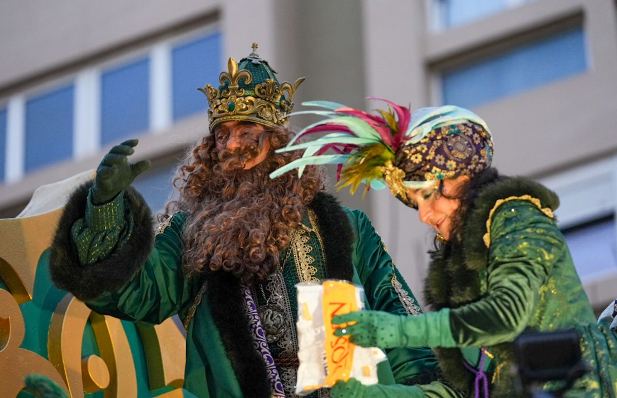 La Cabalgata de Reyes Magos de Cádiz de 2026, en imágenes