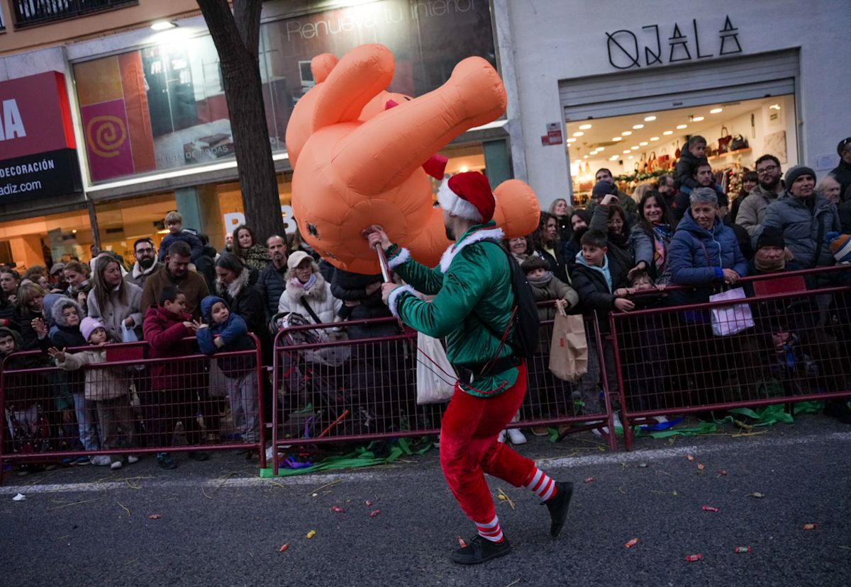 La Cabalgata de Reyes Magos de Cádiz de 2026, en imágenes