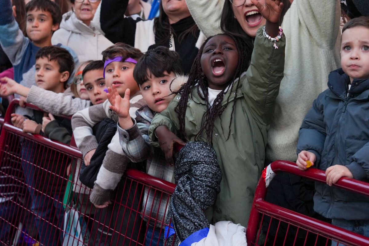 La Cabalgata de Reyes Magos de Cádiz de 2026, en imágenes
