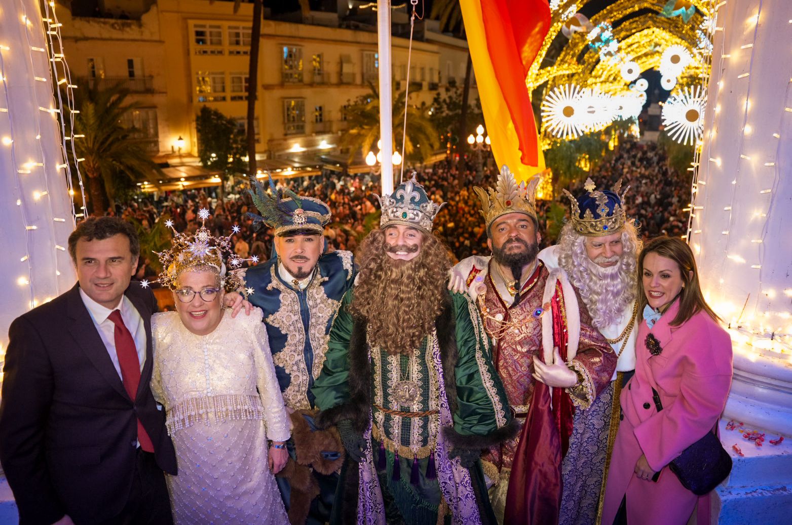 La Cabalgata de Reyes Magos de Cádiz de 2026 en imágenes