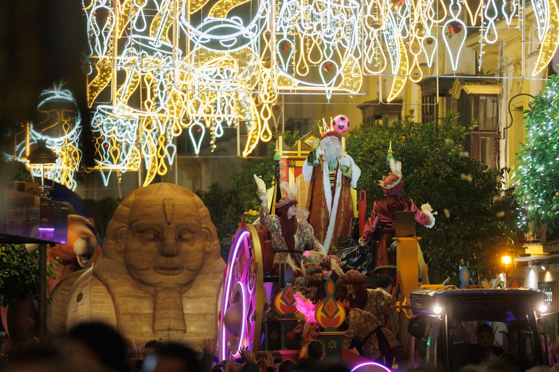 La Cabalgata de Reyes Magos de Jerez 2026, en imágenes