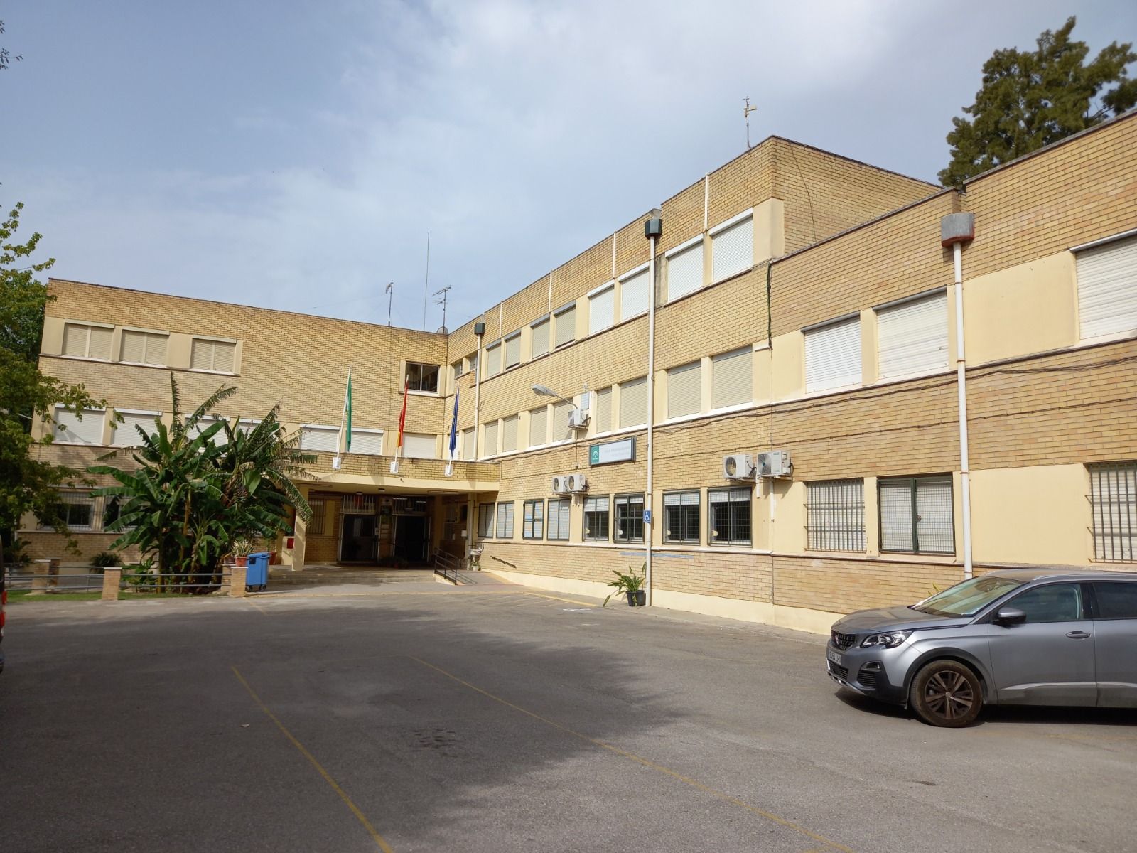 El IES Andrés Benítez El IES Andrés Benítez