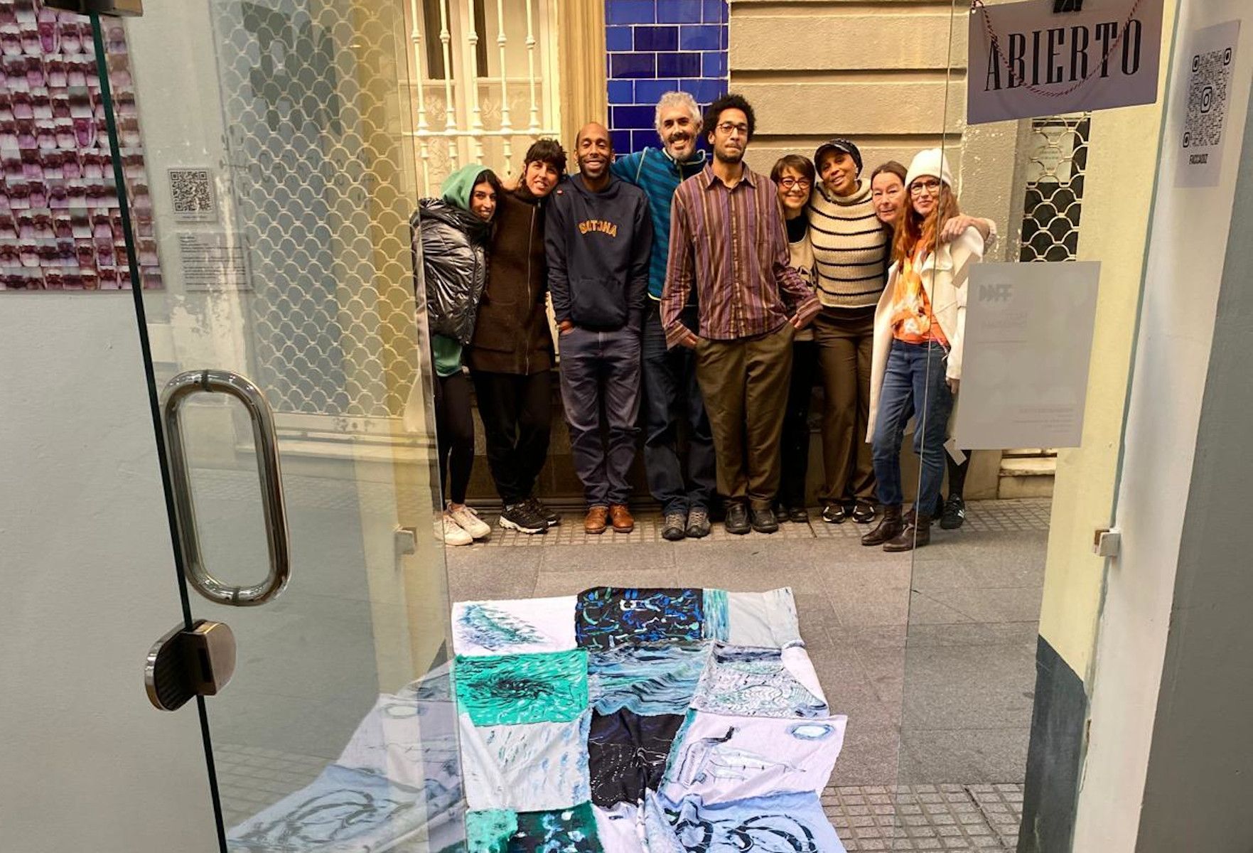 Acción artística propuesta por Paz Ramos en Cádiz.