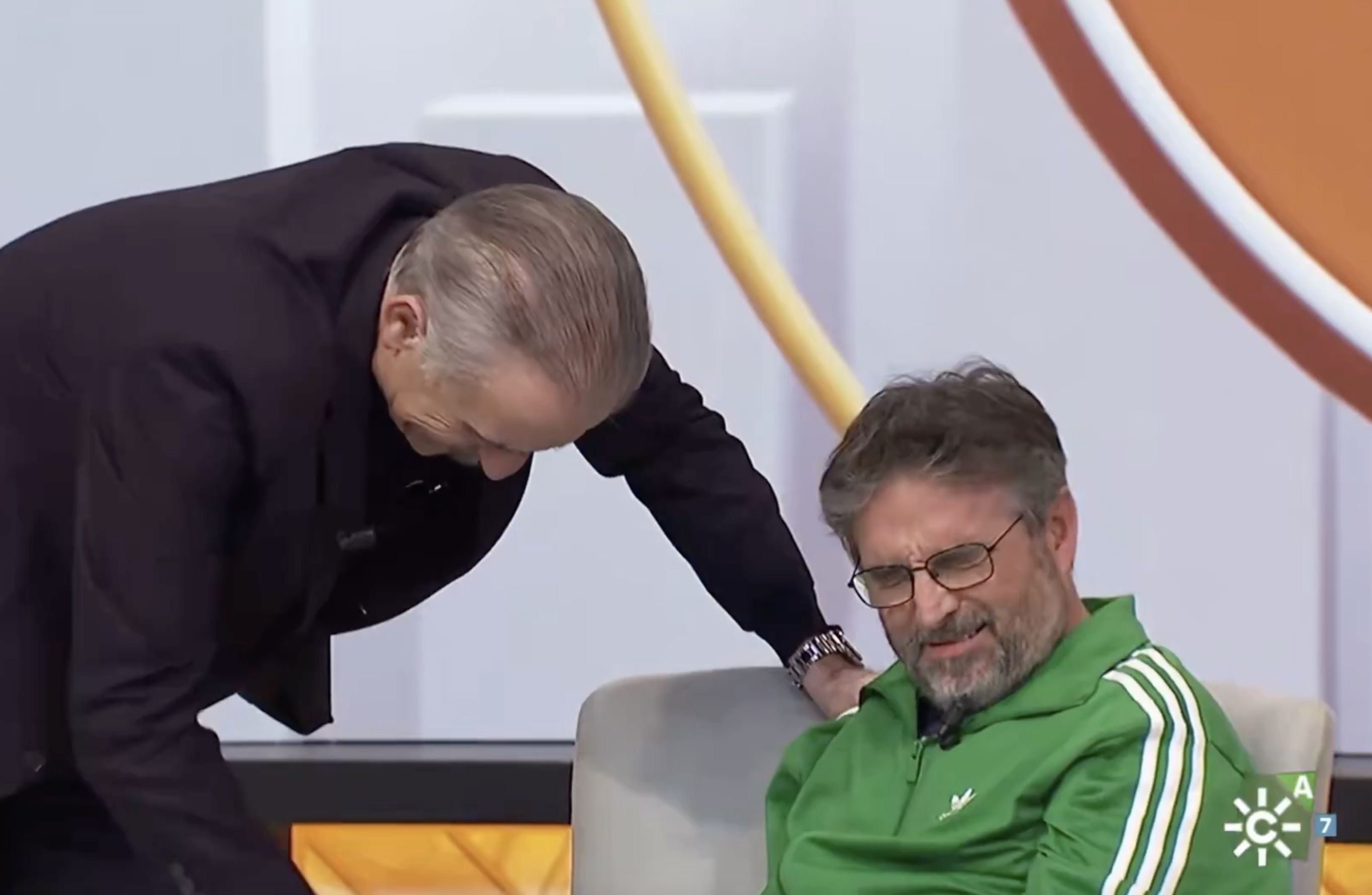 Jordi Évole, durante el ataque que ha sufrido.