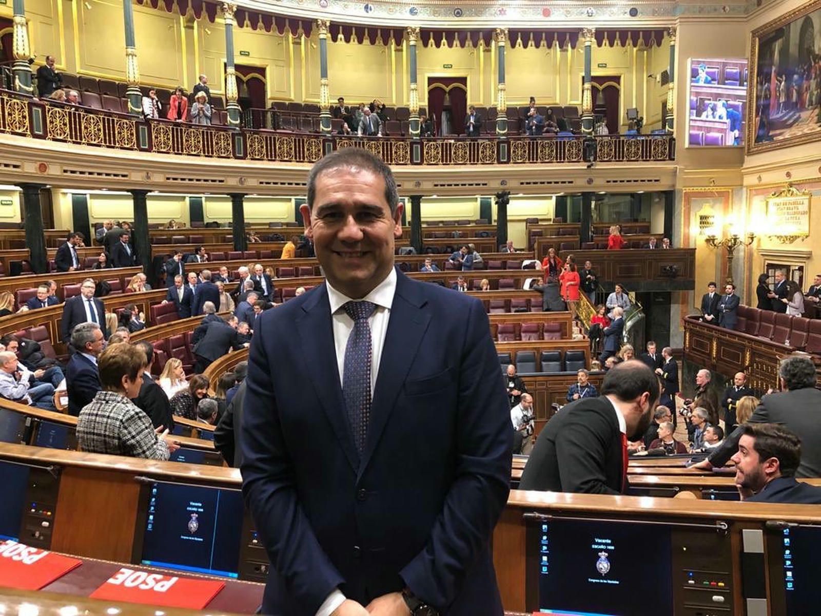 José Luis Ramos, en su etapa como diputado del PSOE. (1)