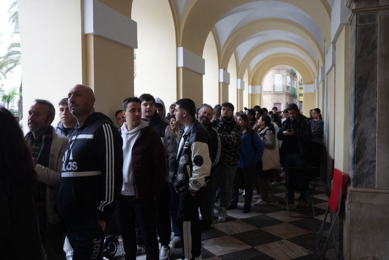 Colas entradas final COAC