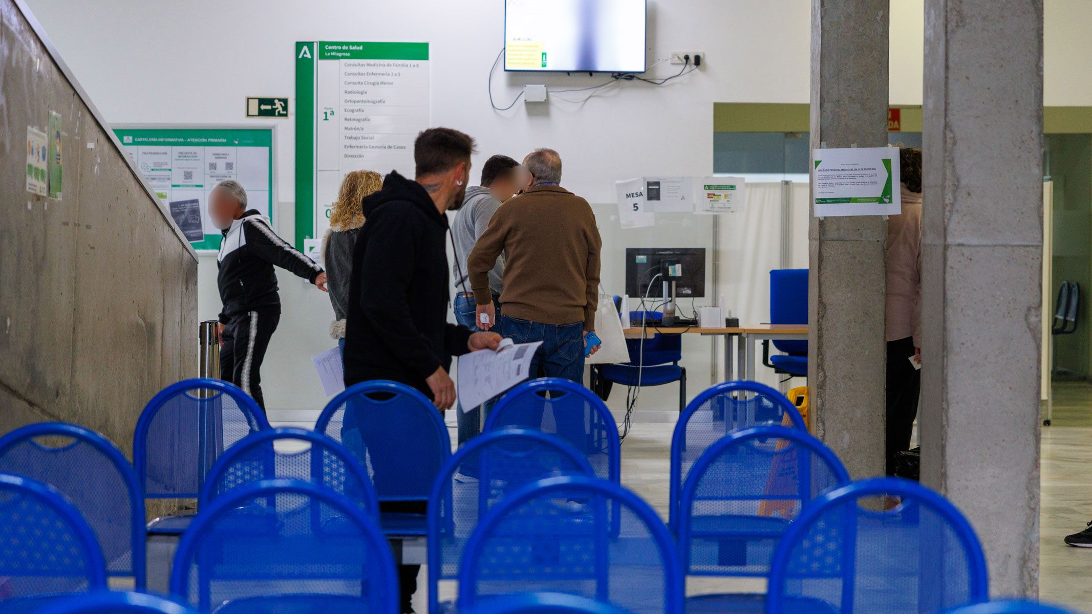 Pacientes en un centro de salud de Jerez, en una imagen de archivo.