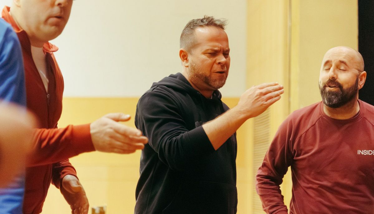 CHIRIGOTA JEREZ LOS QUE SE LO LLEVAN CALENTITO 09