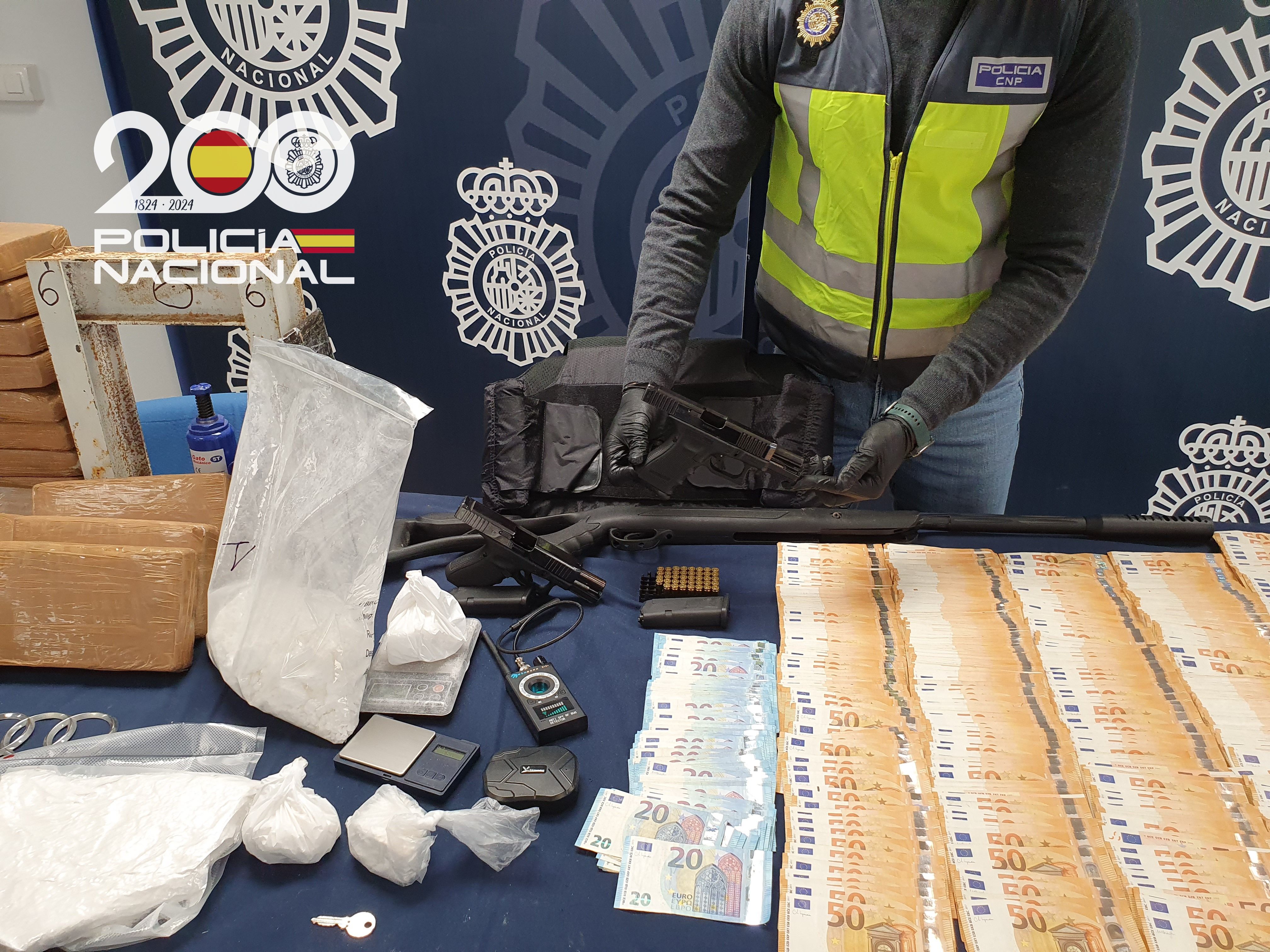 Intervención de la Policía Nacional en Sevilla.