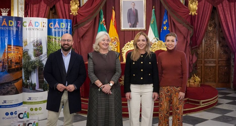 Presentación de la oferta de Cádiz para Fitur en Diputación.