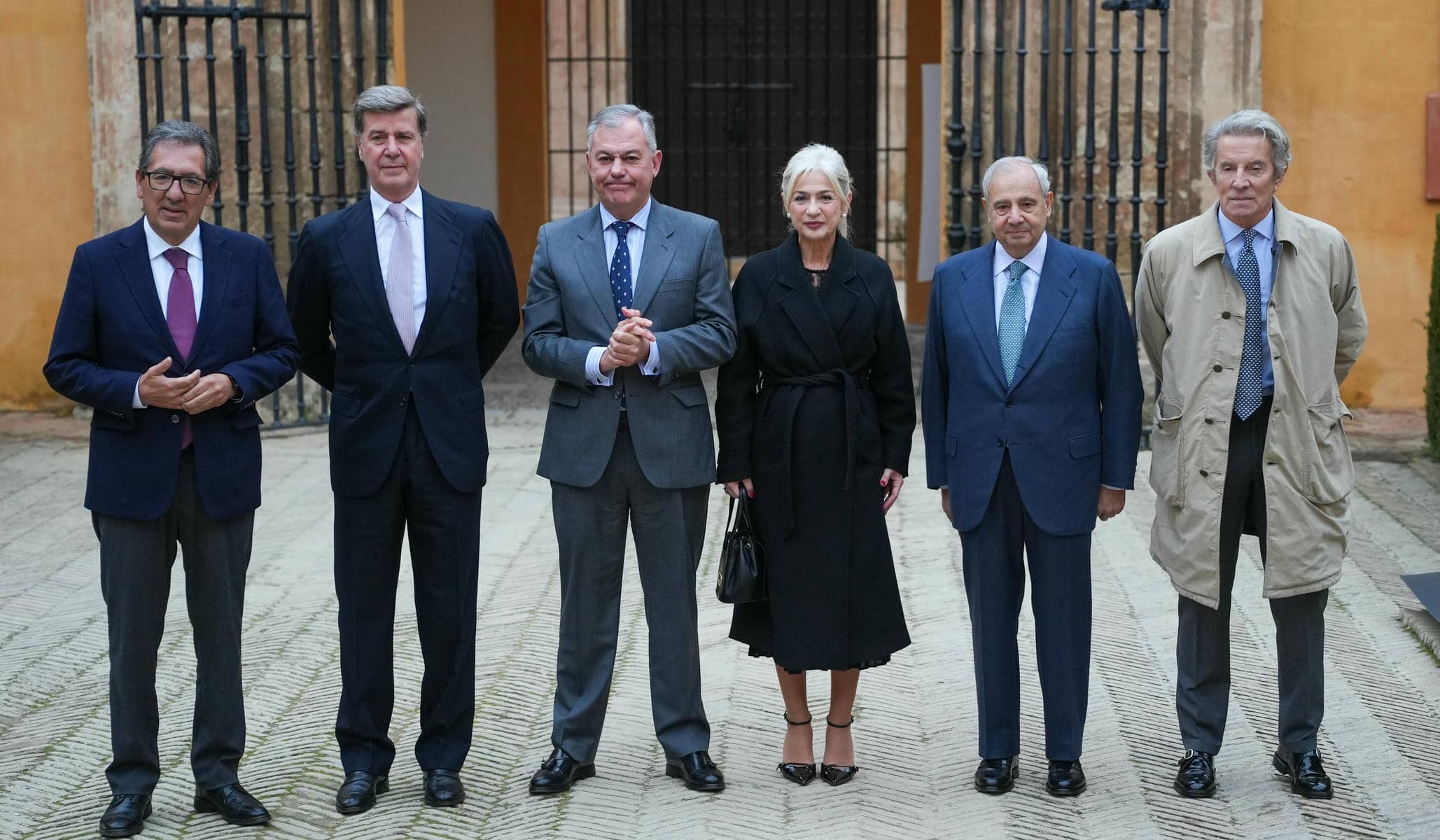 La presentación del evento, con el alcalde y la consejera.