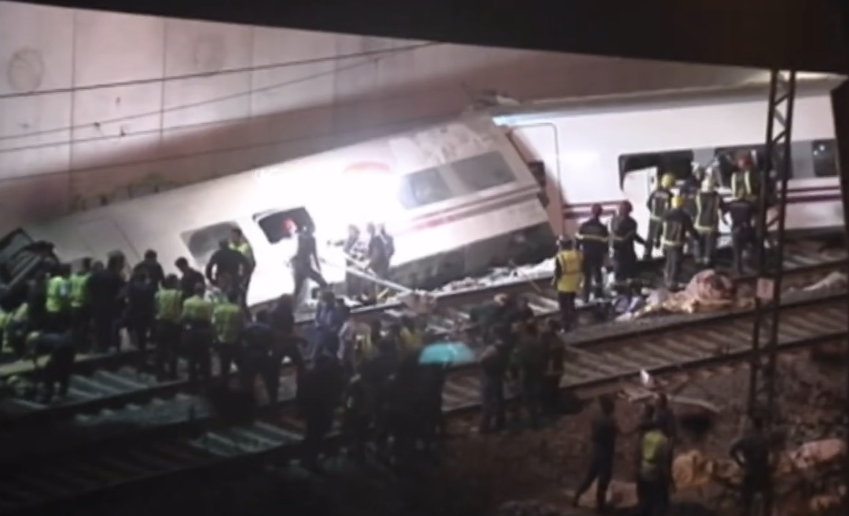 El tren accidentado, en una imagen de Canal Sur