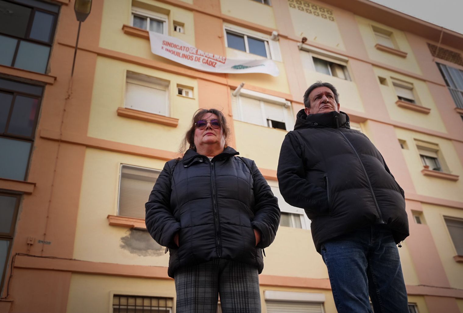 Marisol y Juan Antonio, este lunes tras el segundo aplazamiento de su desahucio.