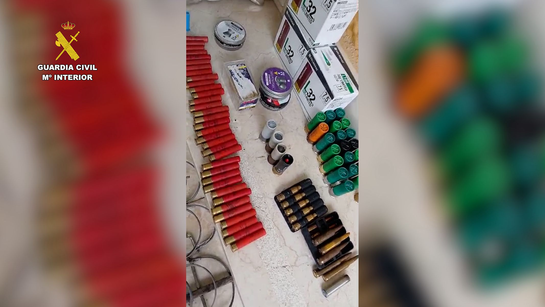 Material intervenido por la Guardia Civil en Medina Sidonia.