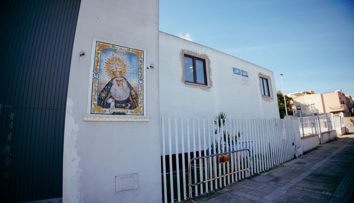 En la imagen, la zona que se ha ampliado ocupando el solar anexo a la iglesia. 