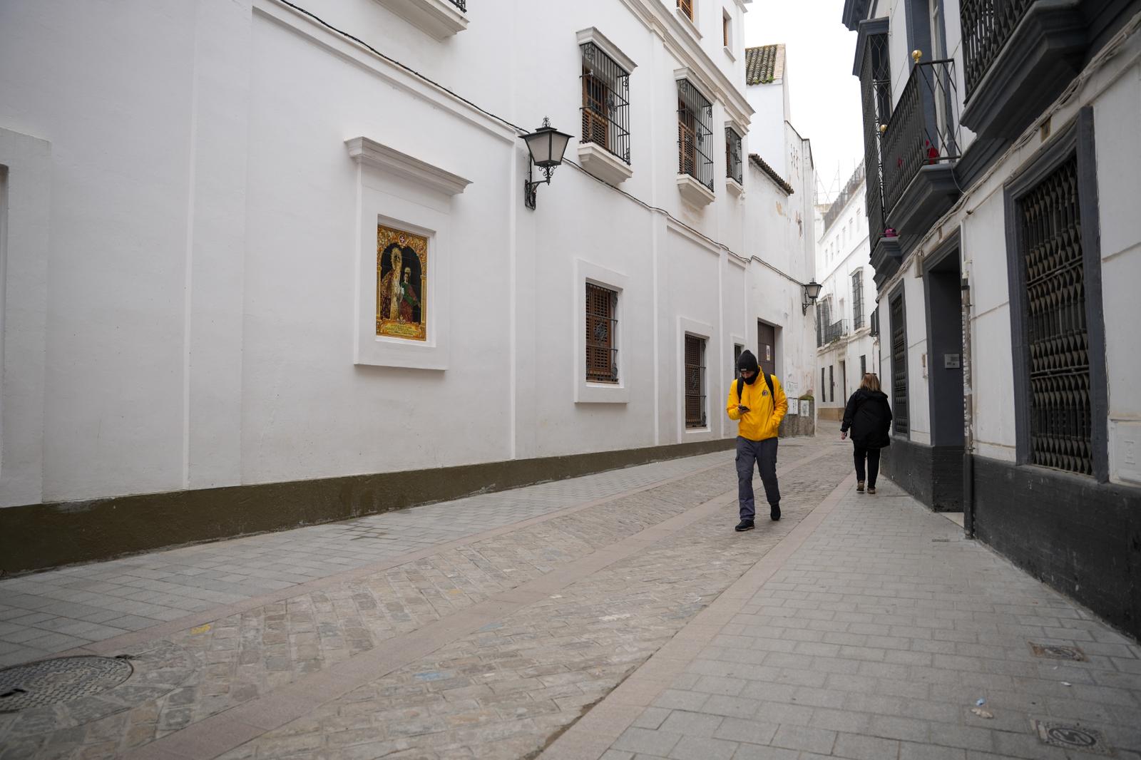 Así luce la calle Santa Ángela de la Cruz en Sevilla tras las obras realizadas.