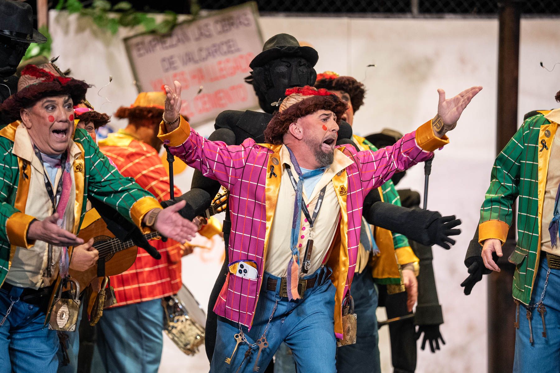 Chirigota PIENSA MAL Y ACERTARÁS (LOS DESCONFIAOS) 3