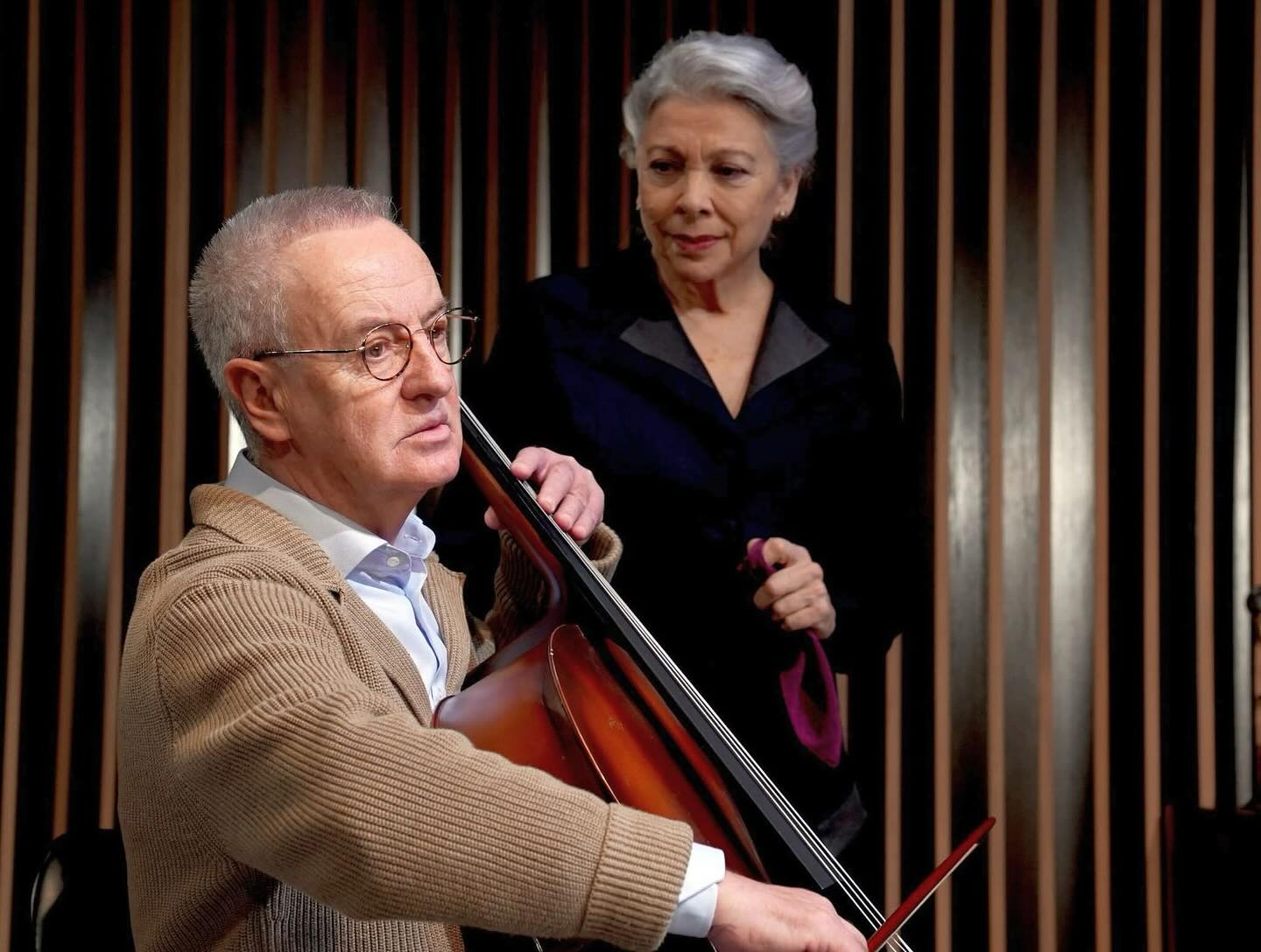 Carlos Hipólito y Kiti Mánver protagonizan 'Música para Hitler' en Chiclana.