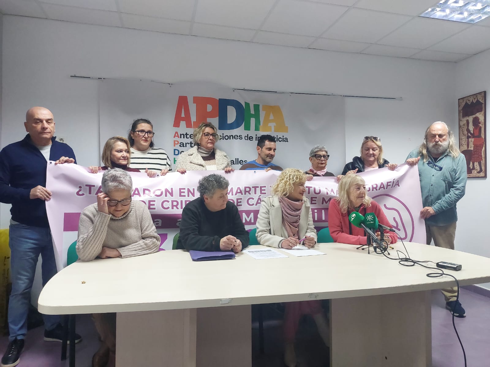 Un momento de la rueda de prensa conjunta celebrada por CCOO y Amama en Cádiz, este miércoles.