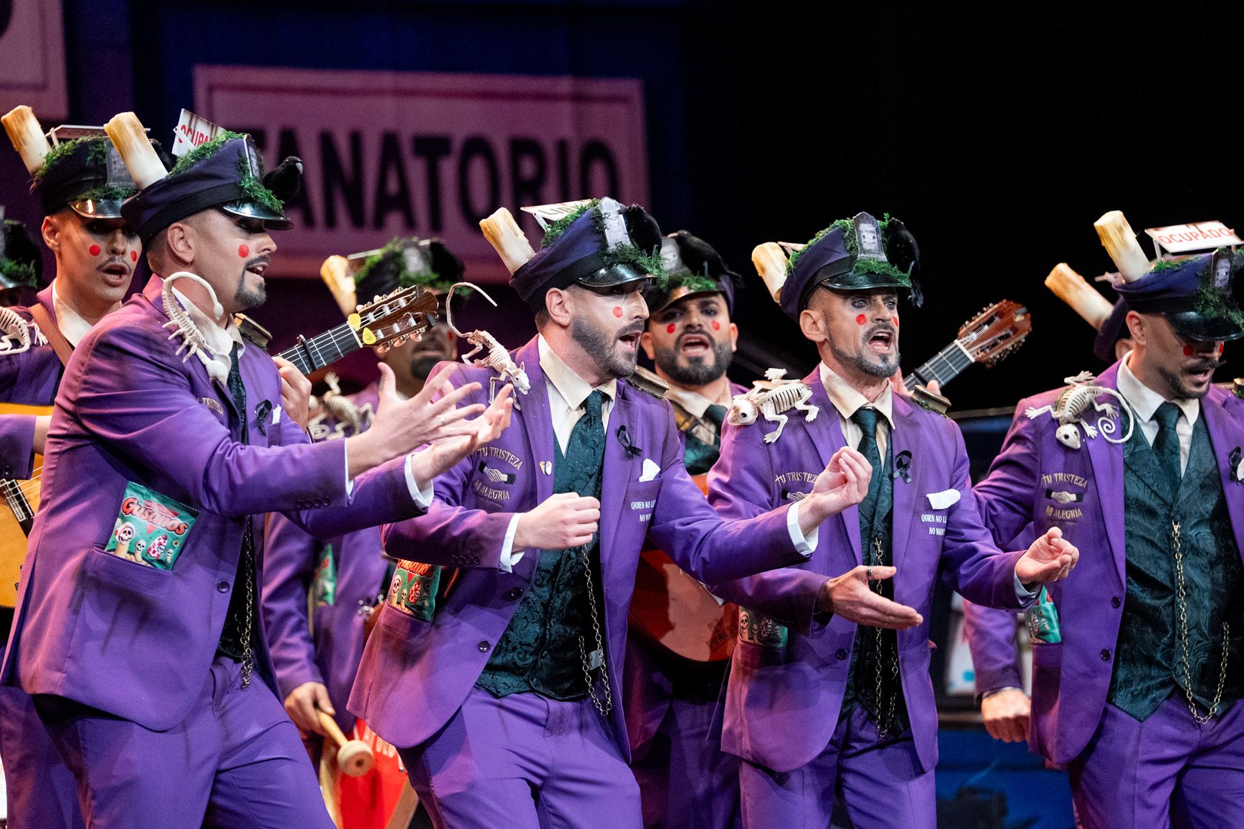 Chirigota LOS QUE TE DAN EL ÚLTIMO VIAJE 3