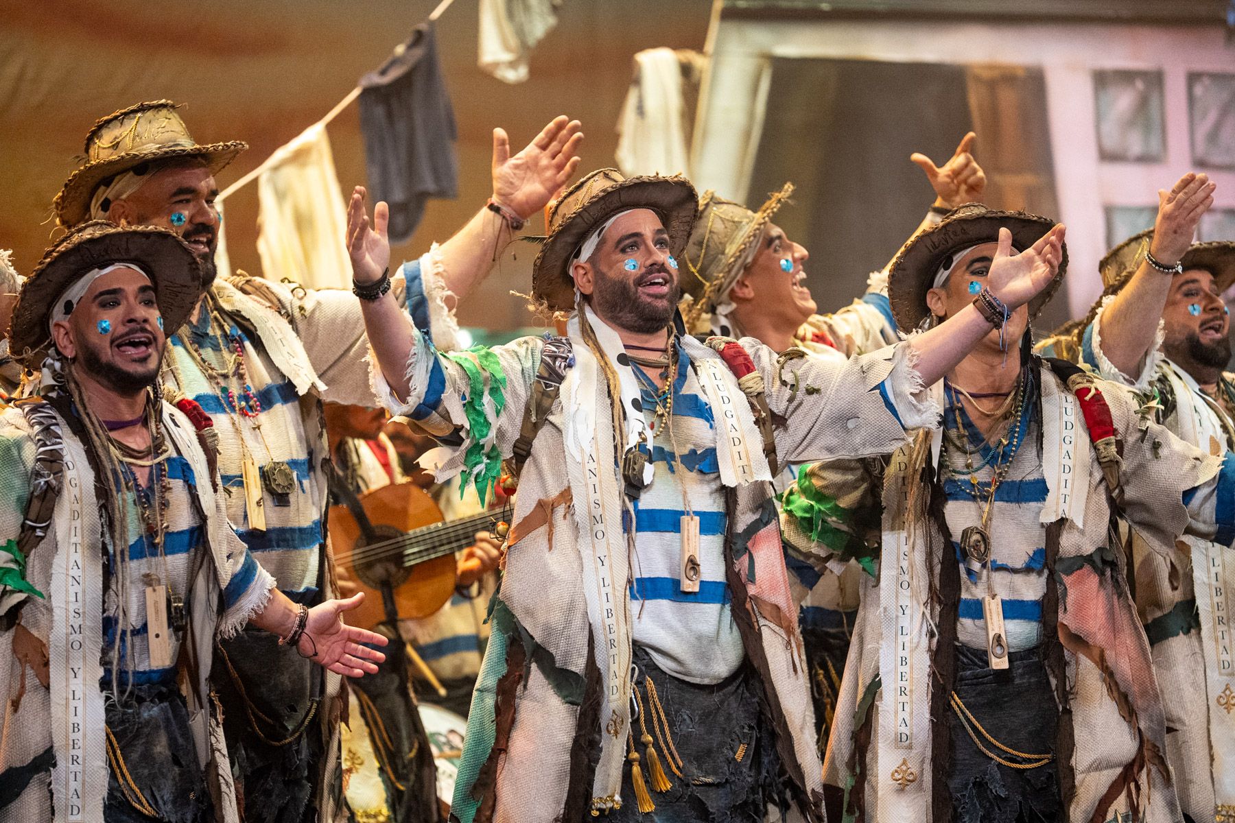 Comparsa SALUD, GADITANISMO Y LIBERTAD 2