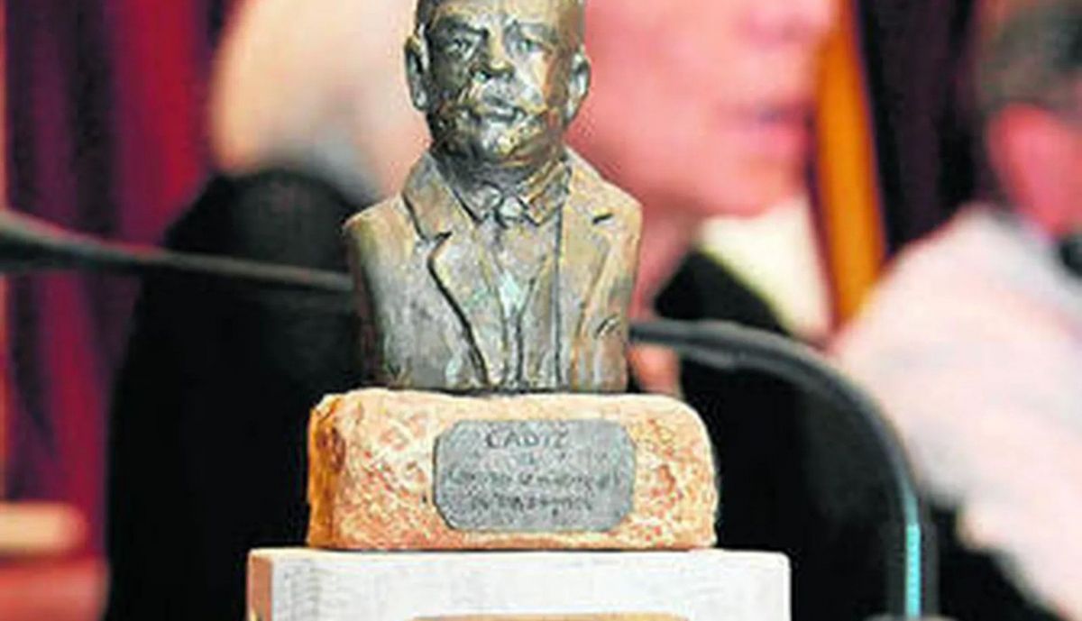 Boceto Monumento al Tío de la Tiza. Foto Diario de Cádiz, 2014.08.29..