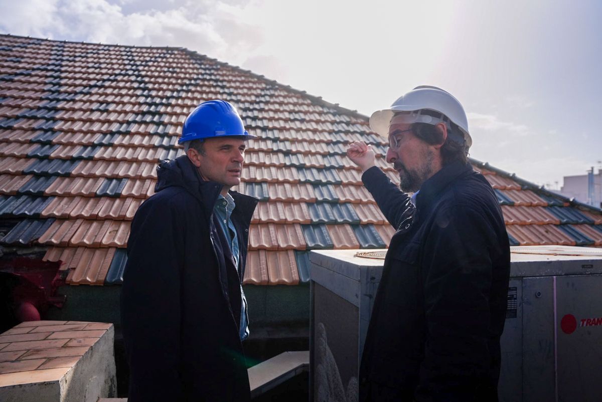 Bruno García, alcalde de Cádiz, en la visita a las obras de mejora al Palacio de Congresos de la ciudad. Bruno García, alcalde de Cádiz, en la visita a las obras de mejora al Palacio de Congresos de la ciudad.
