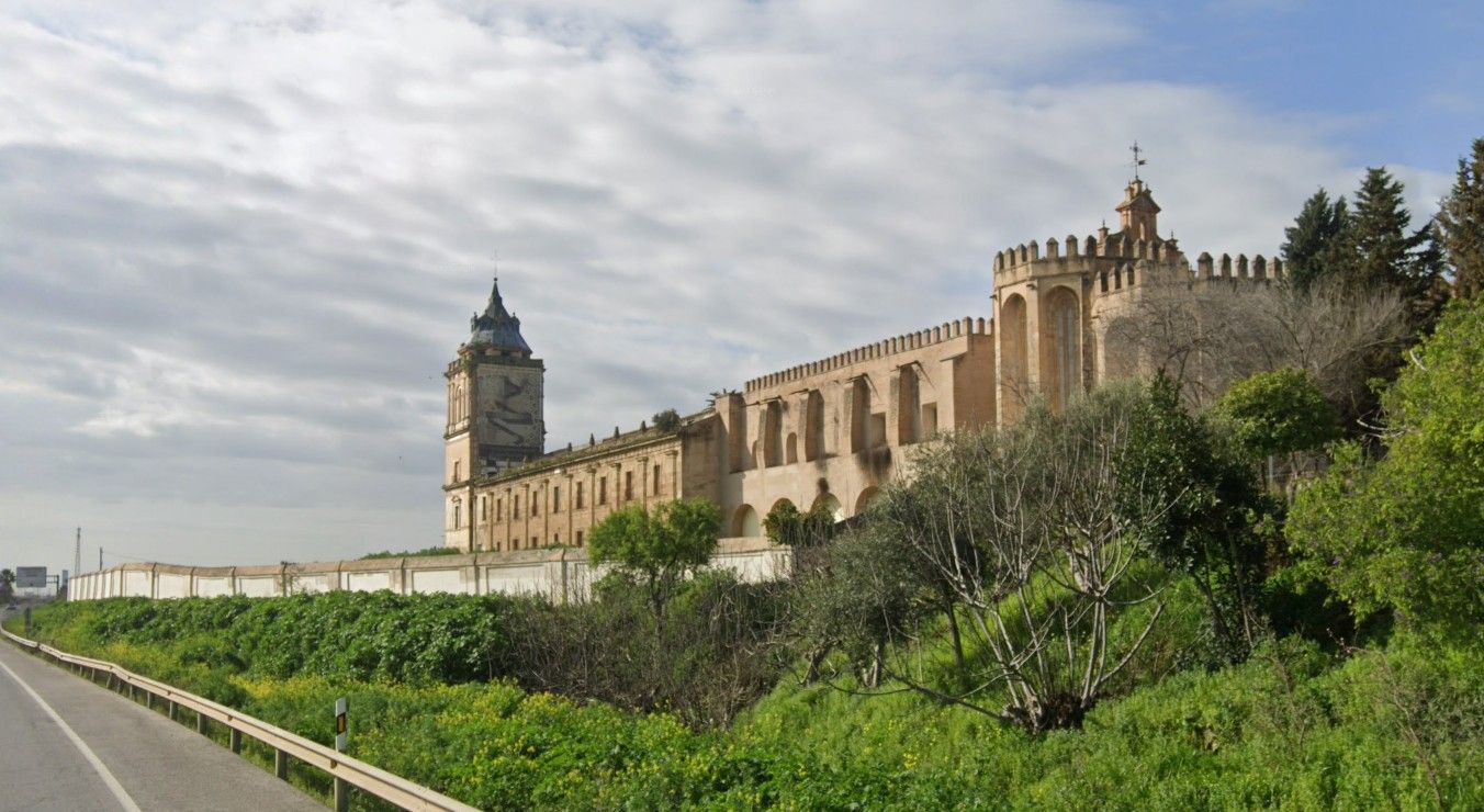 Muere un motorista en la Nacional entre Camas y Santiponce.