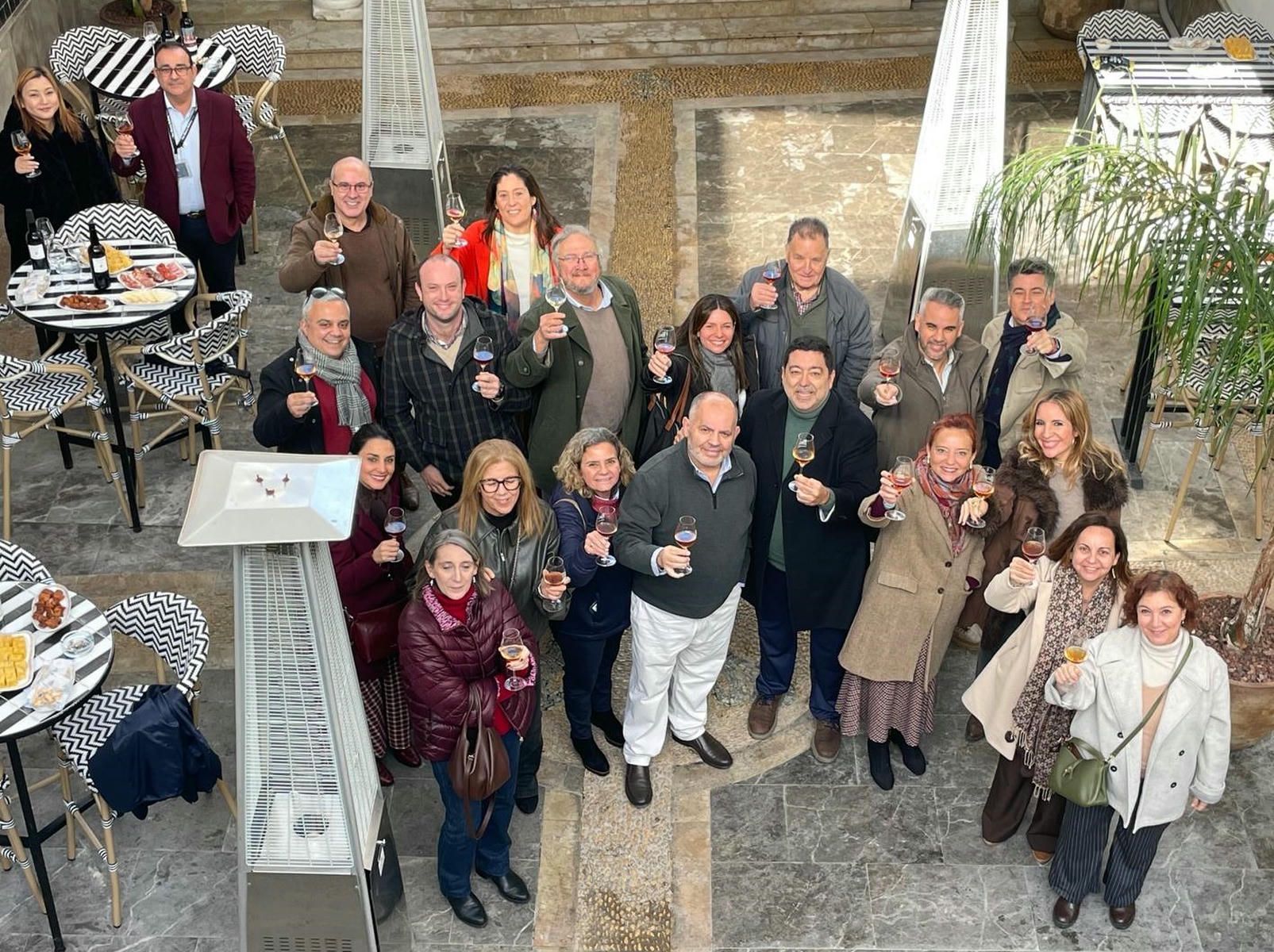 Periodistas de Jerez, con Fulgencio Meseguer. Periodistas de Jerez, con Fulgencio Meseguer.