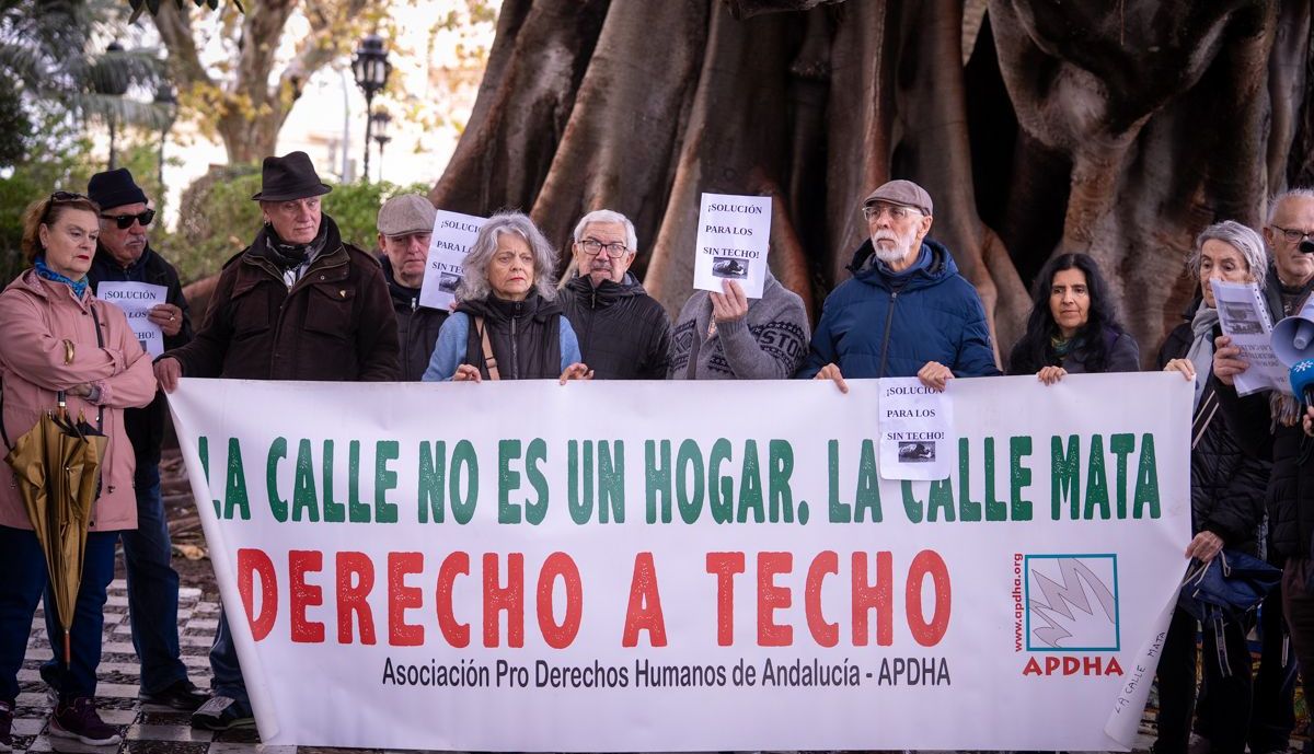 concentración por la tercera persona sin techo fallecida