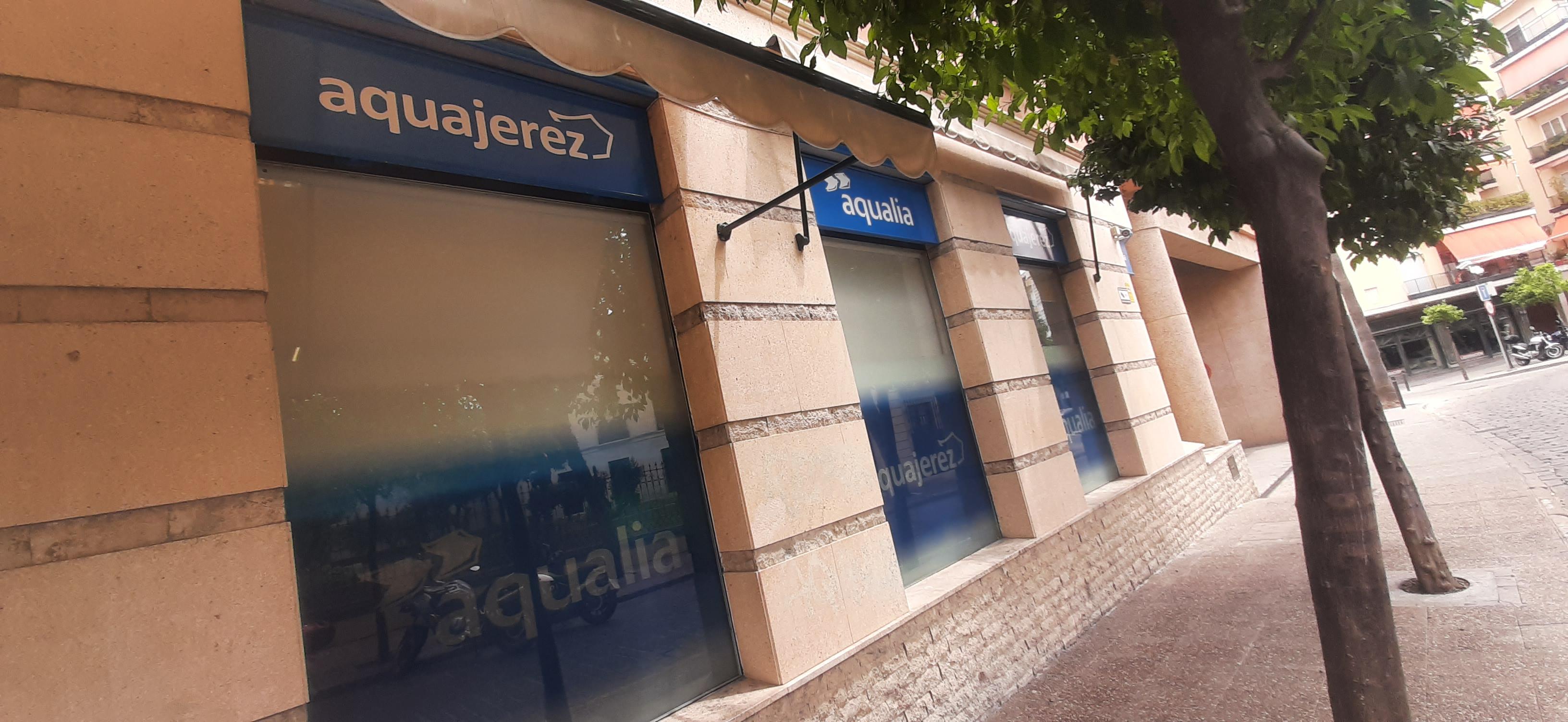 Oficina de Aquajerez en plaza Monti, en el centro de Jerez, en una imagen de archivo.