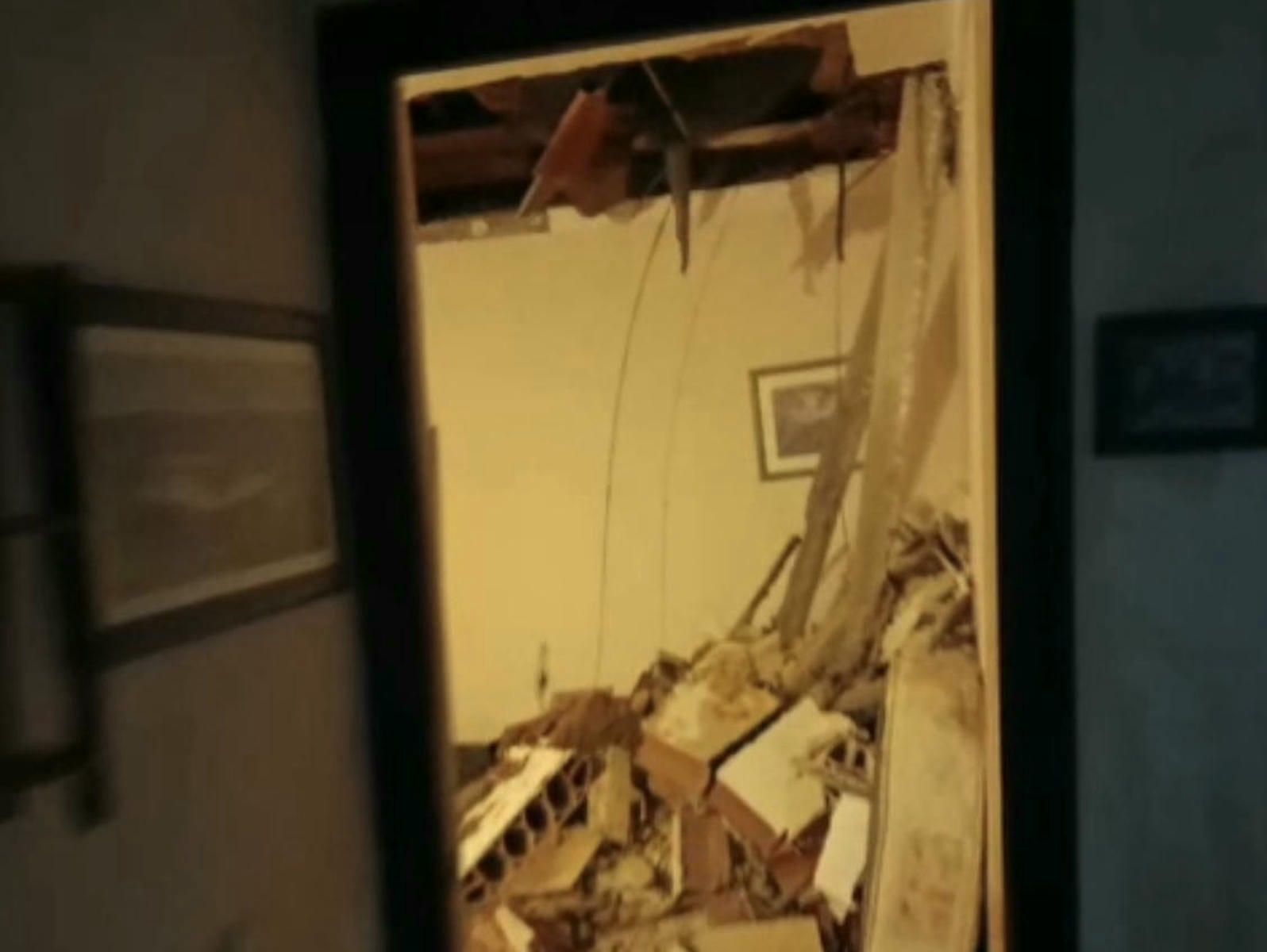 El techo del salón, desplomado en Chiclana. El techo del salón, desplomado en Chiclana.