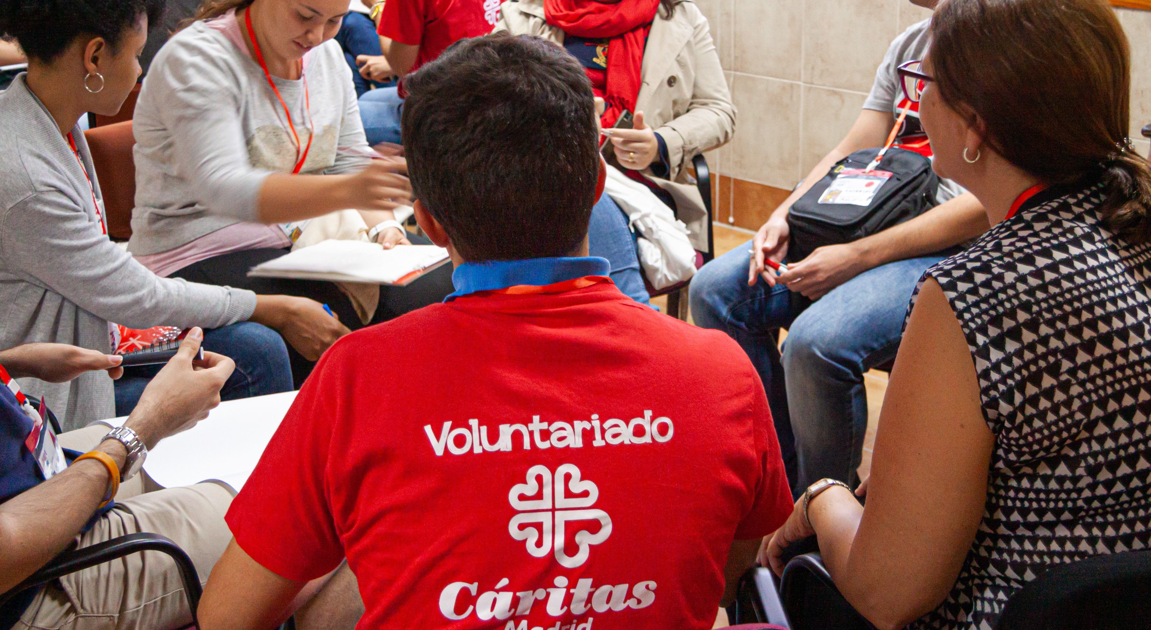 Grupo de jóvenes voluntarios de Cáritas. Grupo de jóvenes voluntarios de Cáritas.
