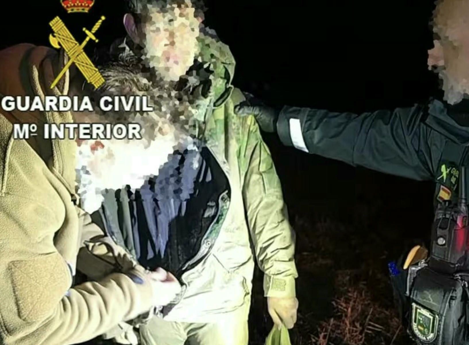 Encuentran menor austríaco desaparecido en Setenil. Encuentran menor austríaco desaparecido en Setenil.