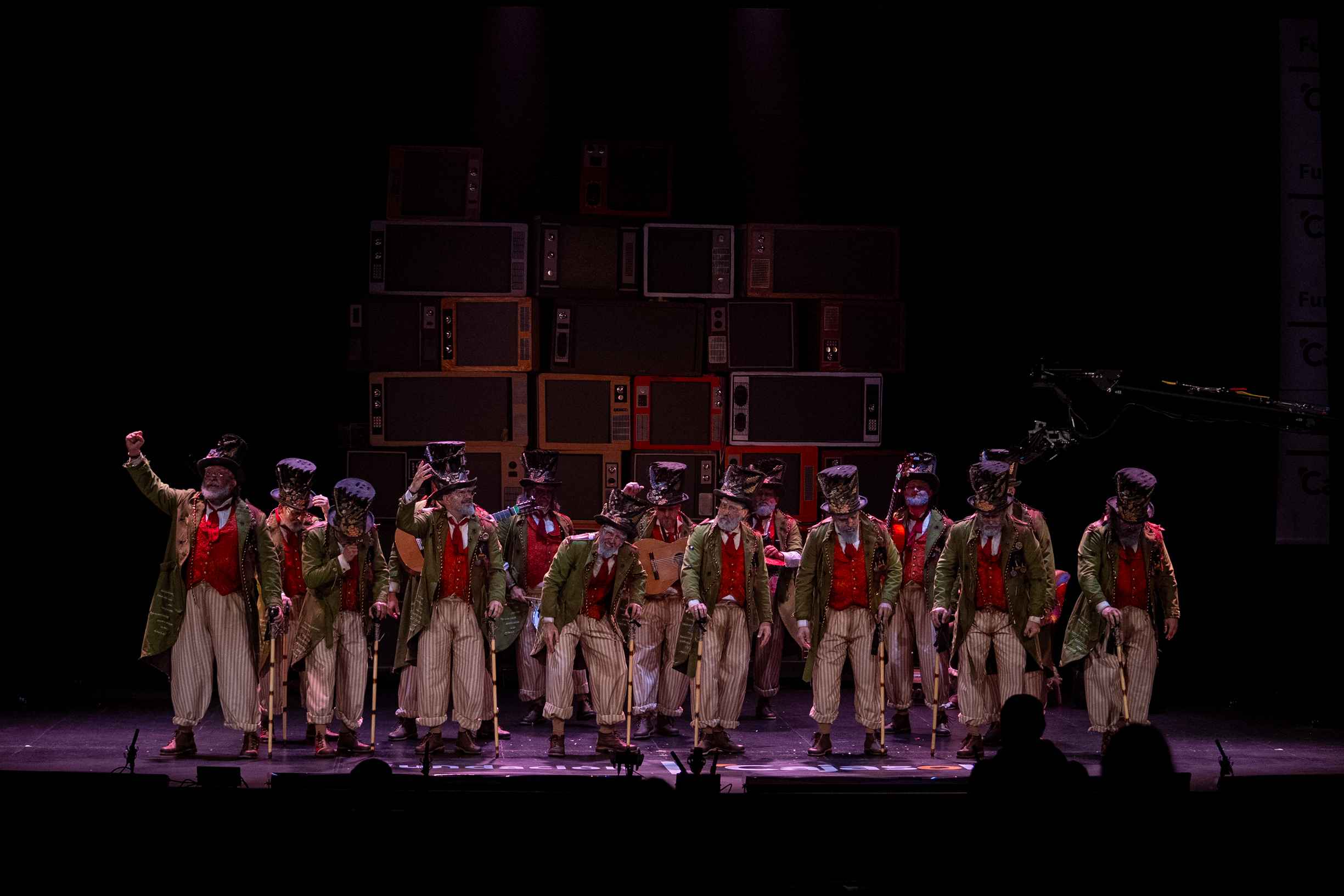 Los Humanos, en su actuación de preliminares.