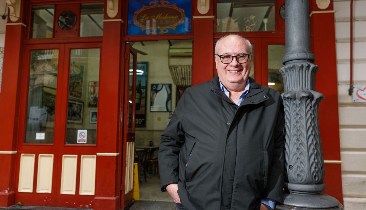 Atilano La Moderna  10