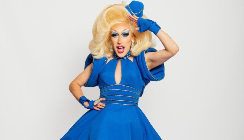 photo 6043885779051810412 y