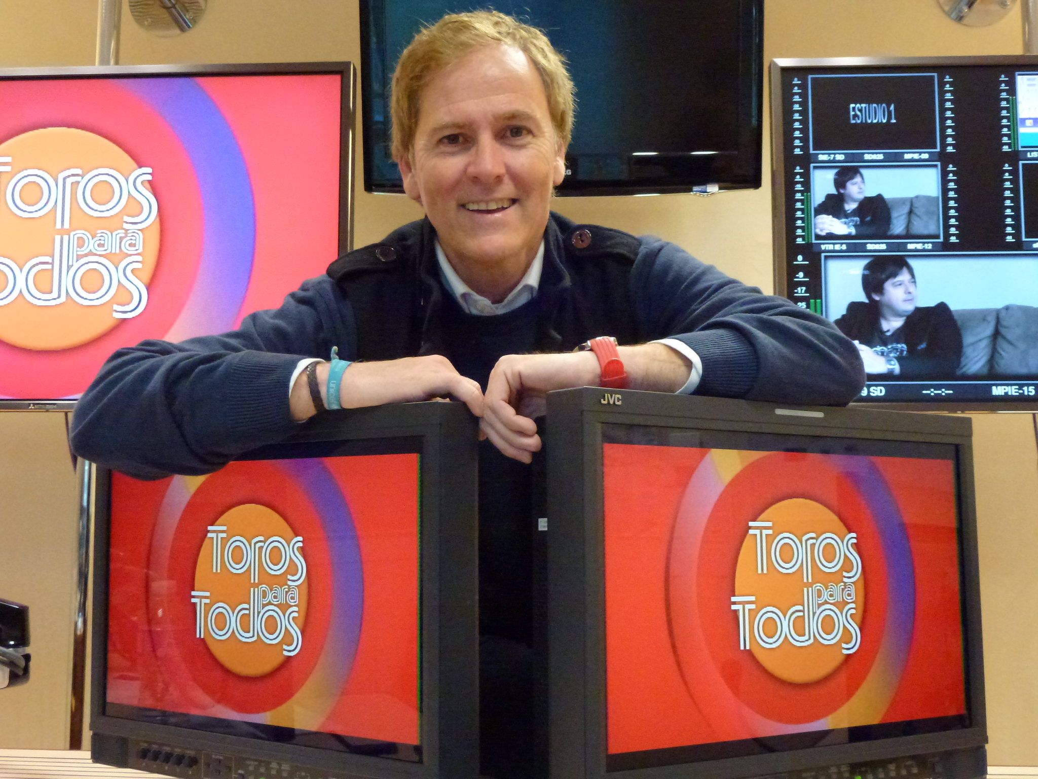 Una imagen de Toros para todos. Una imagen de Toros para todos.