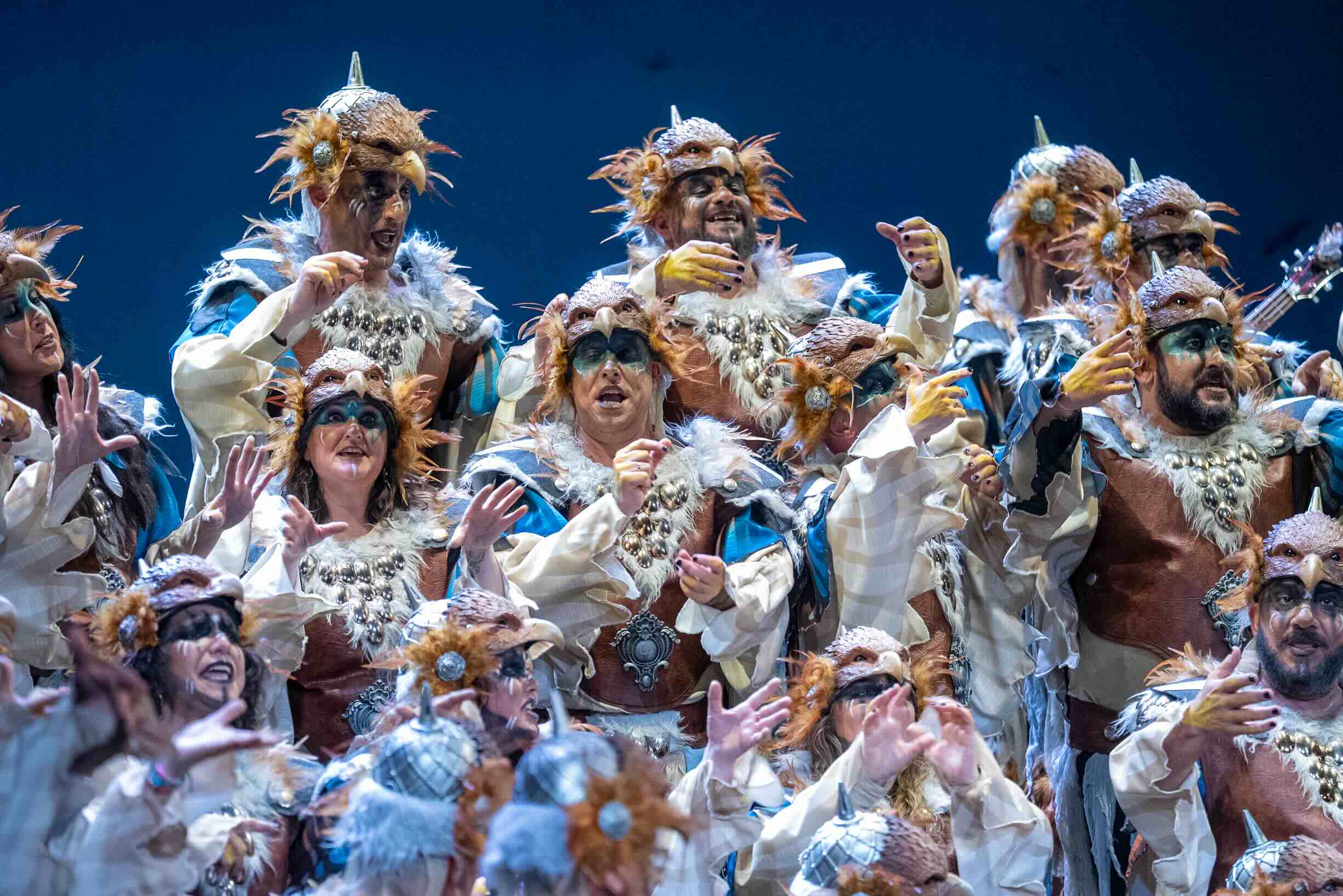 Coro 'El reino de los cielos', en plena actuación este pasado domingo en el Falla. Coro 'El reino de los cielos', en plena actuación este pasado domingo en el Falla.