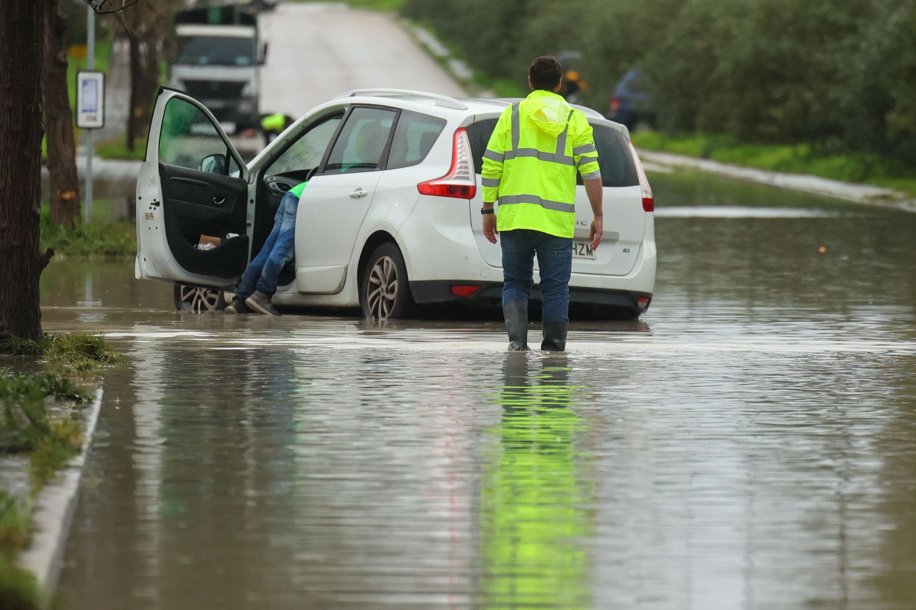 El temporal vuelve a poner en jaque varios puntos de Andalucía.