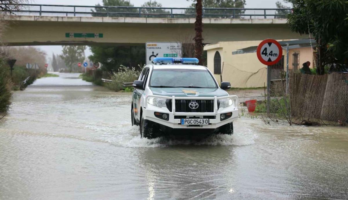 La Guardia Civil, presente en la zona.