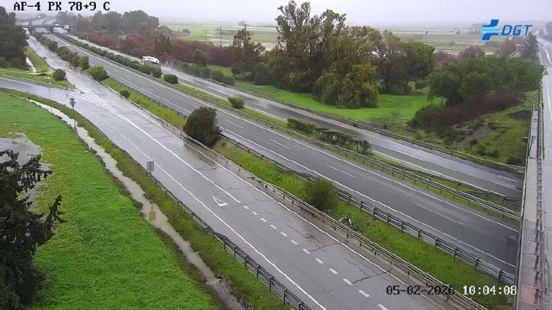 La entrada y salida a la AP-4, a su paso por Jerez, altura de Guadalcacín.